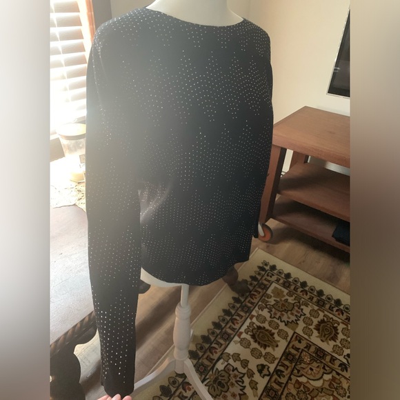 💚5/$25💚LIV Milano size S black sweater - Picture 2 of 7